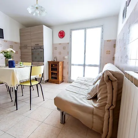 Casa Selù A 100 Mt Dal Mare * San Lorenzo al Mare