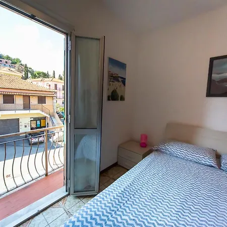Casa Selu A 100 Mt Dal Mare 아파트