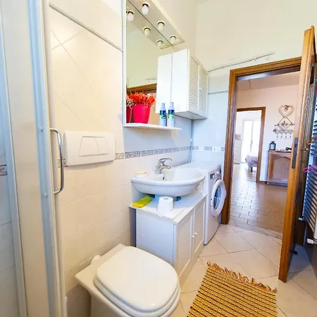 Casa Selu A 100 Mt Dal Mare سان لورينسو أل ماري