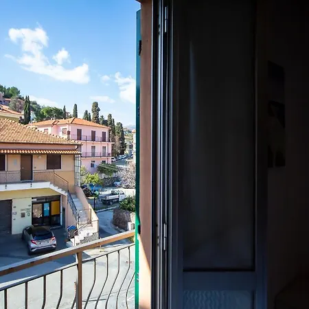 Casa Selu A 100 Mt Dal Mare 아파트 *